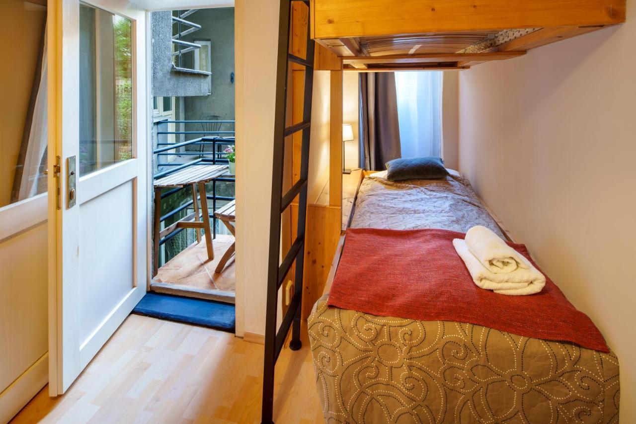 Dlouha Apartment With Balcony Prag Eksteriør billede
